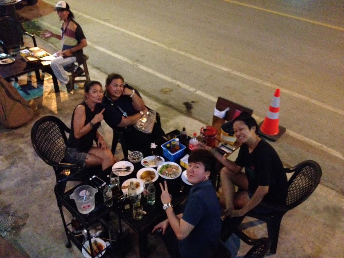 Sabaidee Beach Rayong Exterior photo